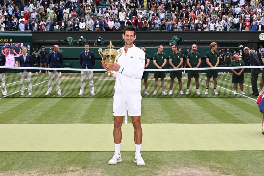 Novak Djokovic gana Wimbledon y suma 20 títulos de Grand Slam