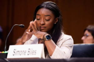 Simon Biles, en el senado de Estados Unidos.
