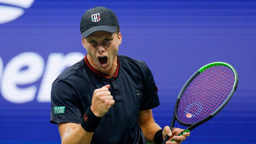 Jensson Brooksby complicó a Novak Djokovic en el US Open